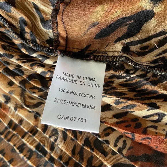 Laura Leopard Print Raffle  Blouse - Picture 11 of 16